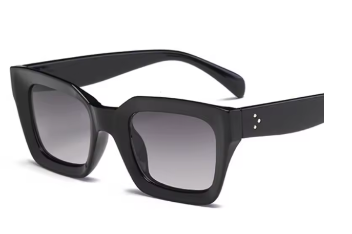 AUDRY- BLACK